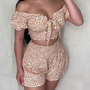 Flowery two piece set